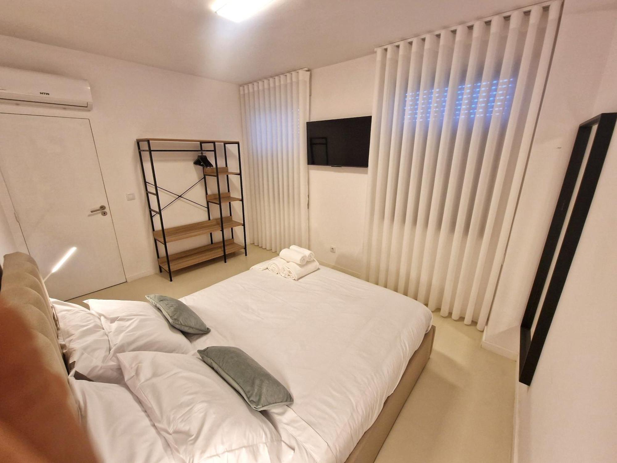 Firstfloorby22 Apartment Matosinhos  Bagian luar foto